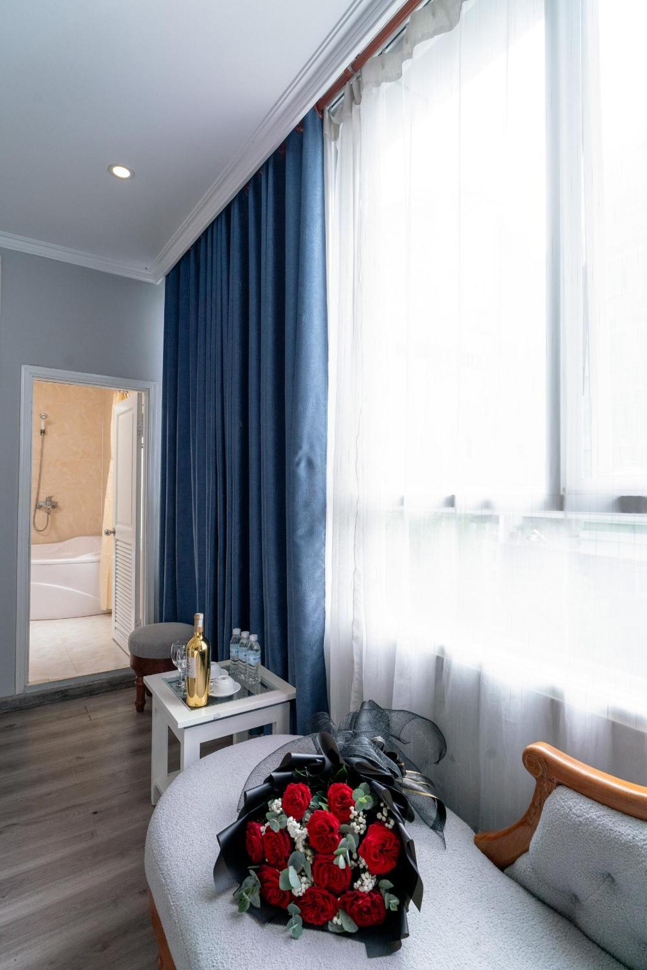 Ruby Saigon Hotel - Le Thanh Ton Хошимин Экстерьер фото